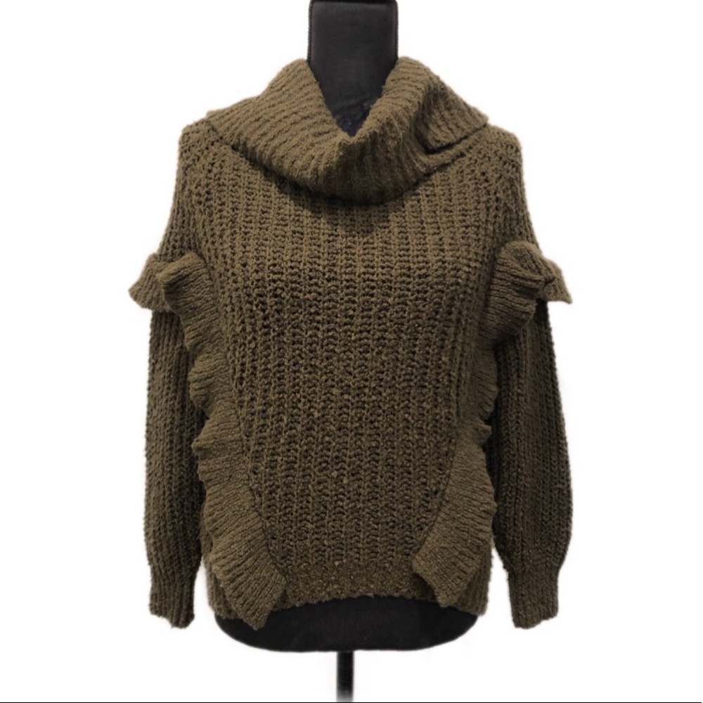 🆕 Express | Front Ruffled Sweater - Picture 2 of 7
